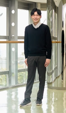 2017年入社：営業開発：山田 太郎